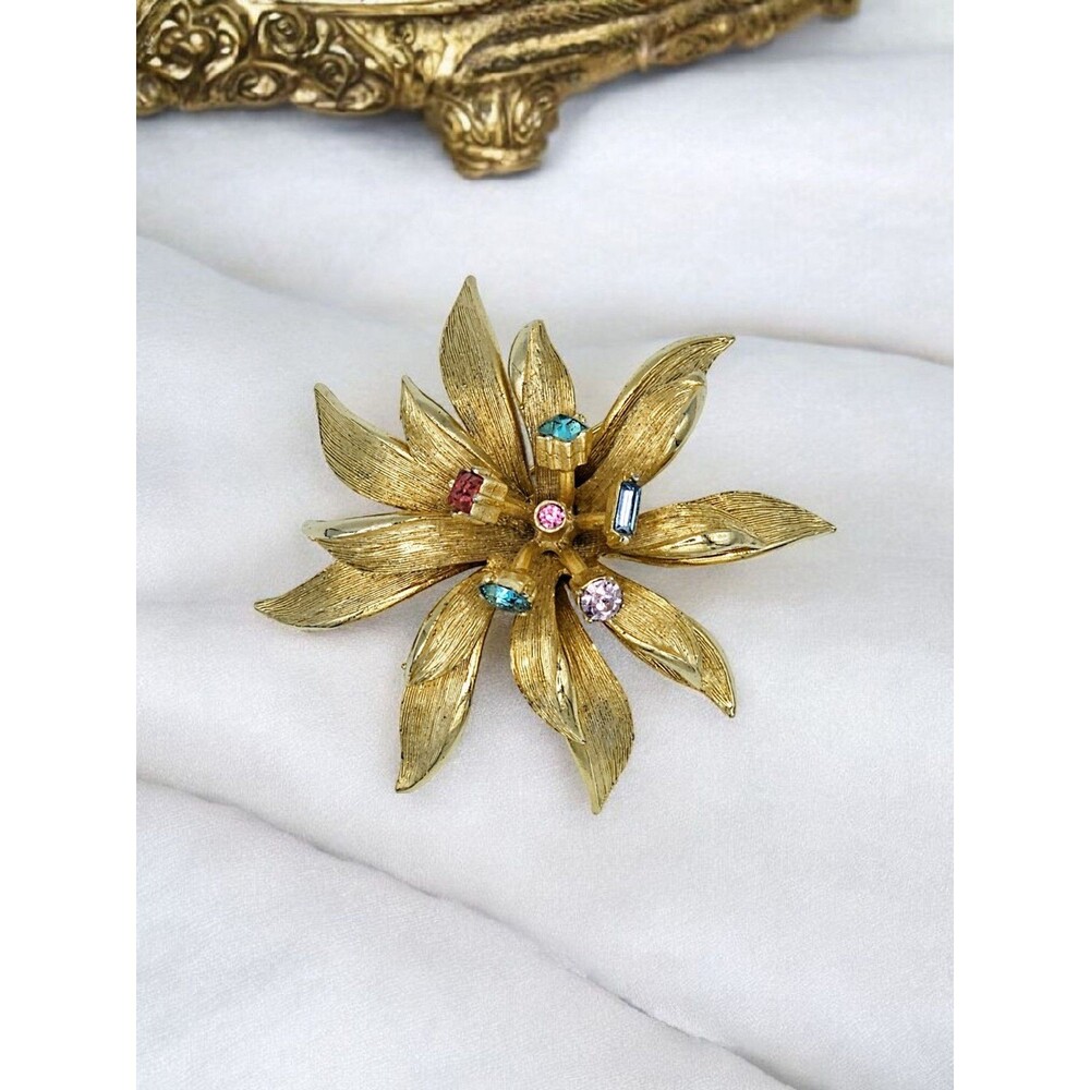BSK Flower Brooch Vintage Elegant Pastel Gemstone Jewel Large Estate Jewelry Pin